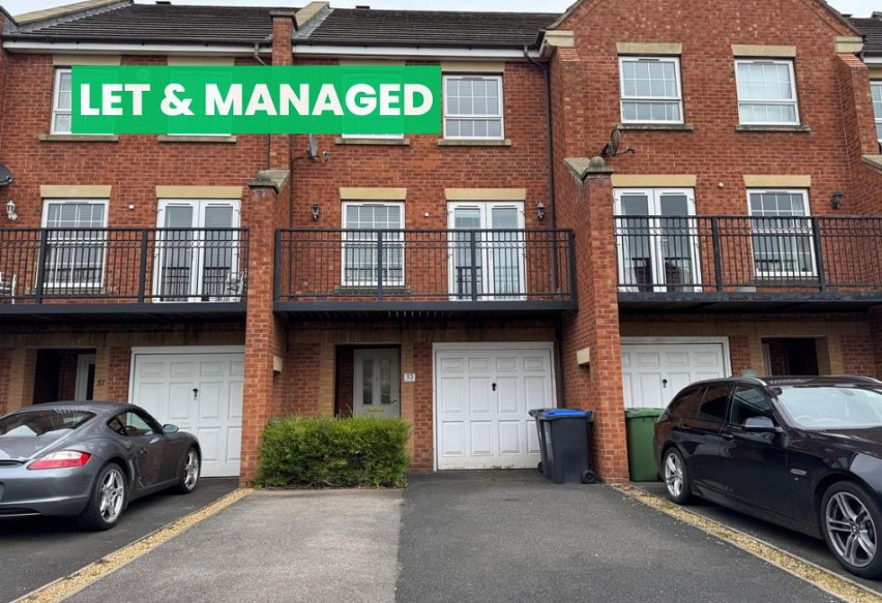 Banquo Approach, Heathcote, Warwick, CV34 6GB