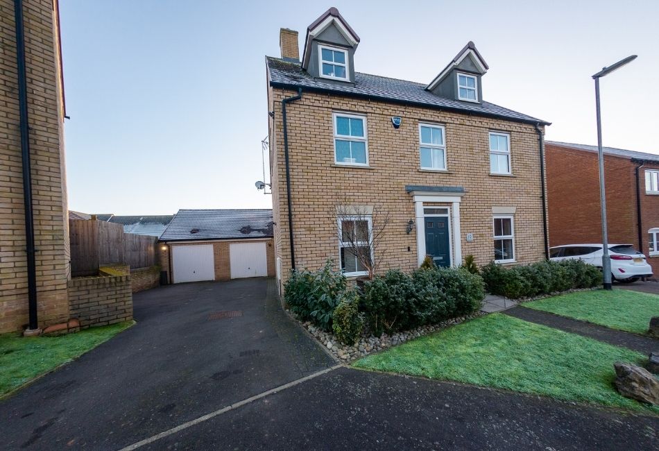 Heron Road, Leighton Buzzard, LU7 4BY