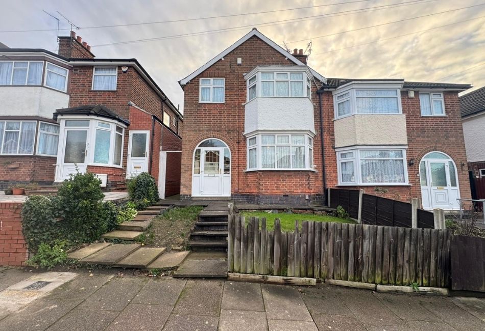 Bodnant Avenue, Evington, Leicester, LE5 5RB
